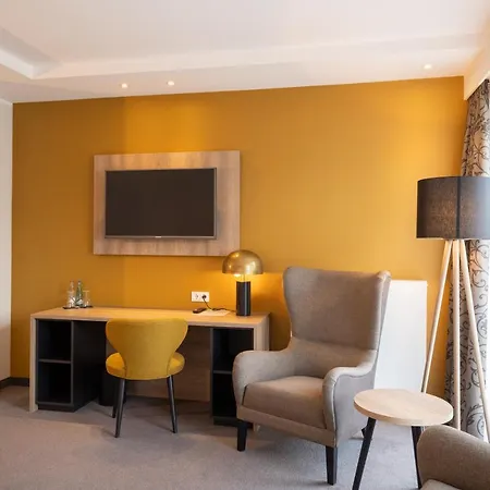 Rheinischer Hof 4*