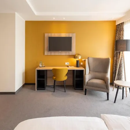 Rheinischer Hof 4* Динклаге