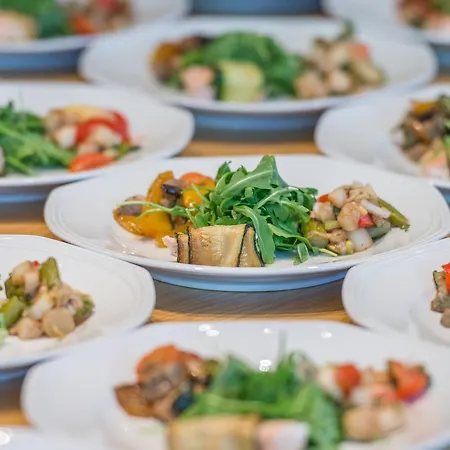 Hotel Rheinischer Hof 4*